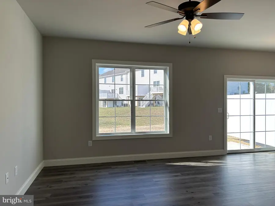 121 Magnolia Dr, Middletown, PA 17057 - Image #3