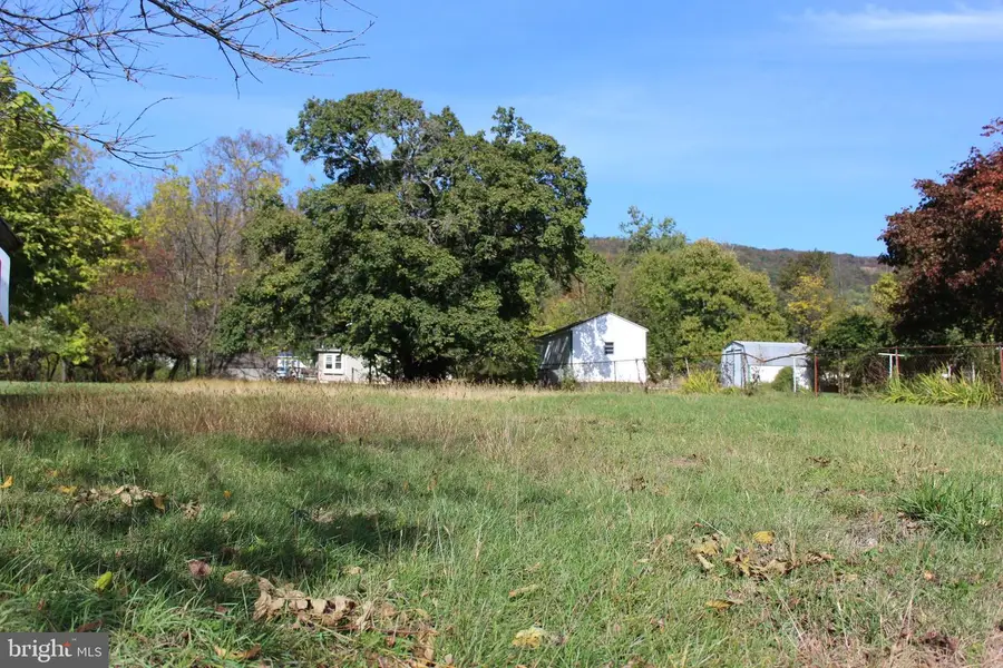 453 E Market St, Williamstown, PA 17098 - Image #3