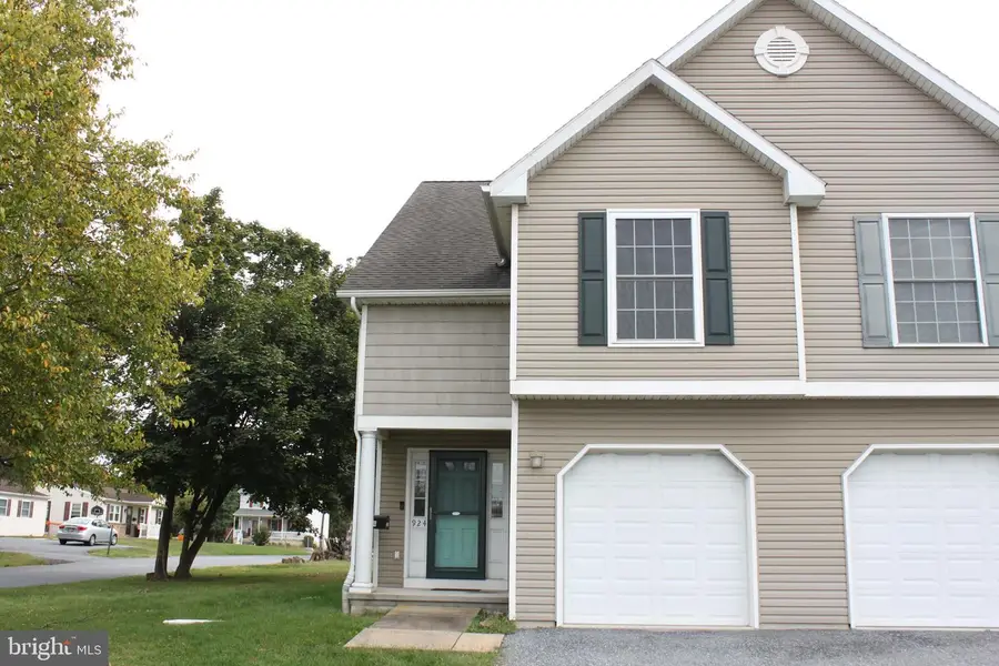 924 Chambers St, Harrisburg, PA 17113 - Image #2