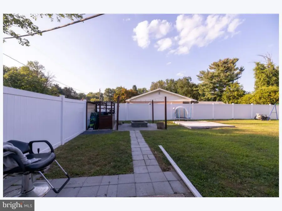 1504 Pelham Rd, Harrisburg, PA 17110 - Image #2