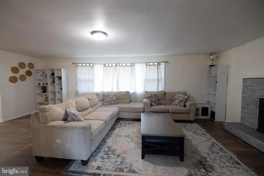 1504 Pelham Rd, Harrisburg, PA 17110 - Image #3