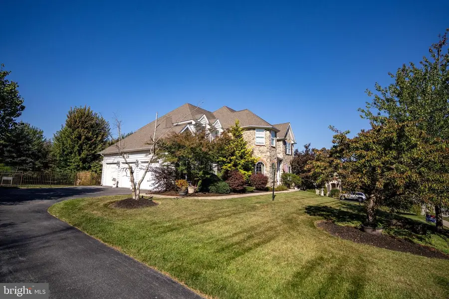 2704 Westhampton Ter, Elizabethtown, PA 17022 - Image #3