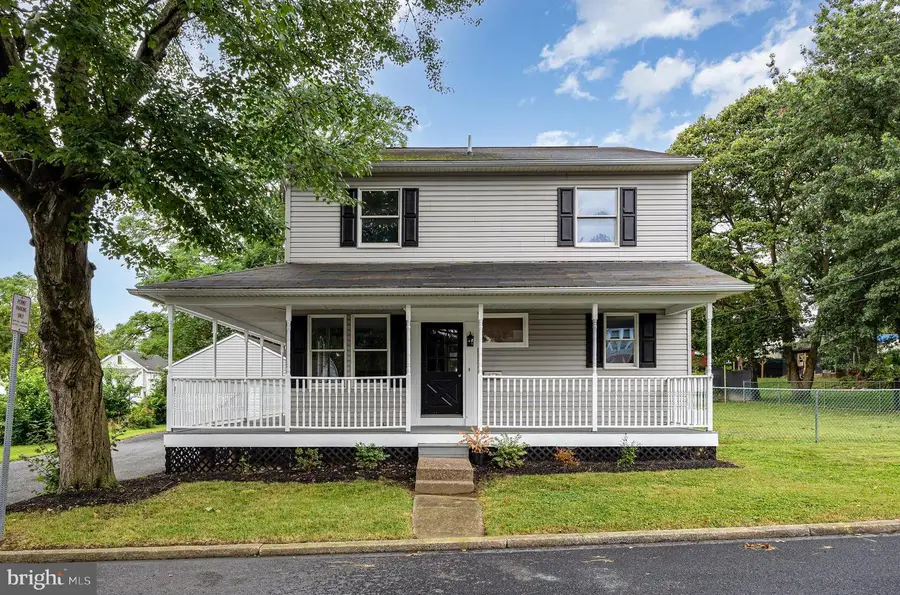 213 Redwood St, Harrisburg, PA 17109 - Image #2