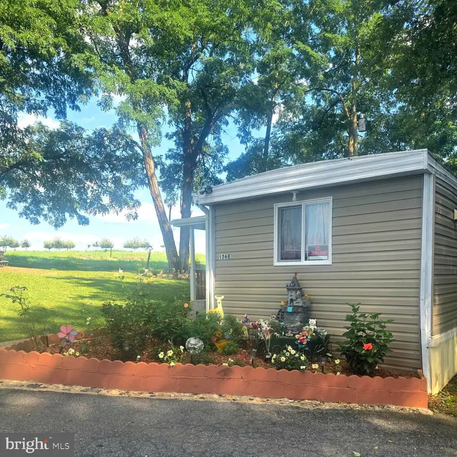 126 E Ln, Harrisburg, PA 17111 - Image #3