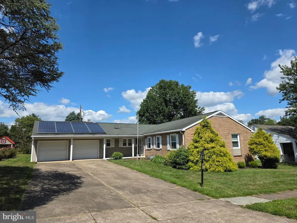 4620 Harwich Rd, Harrisburg, PA 17109 - Image #1