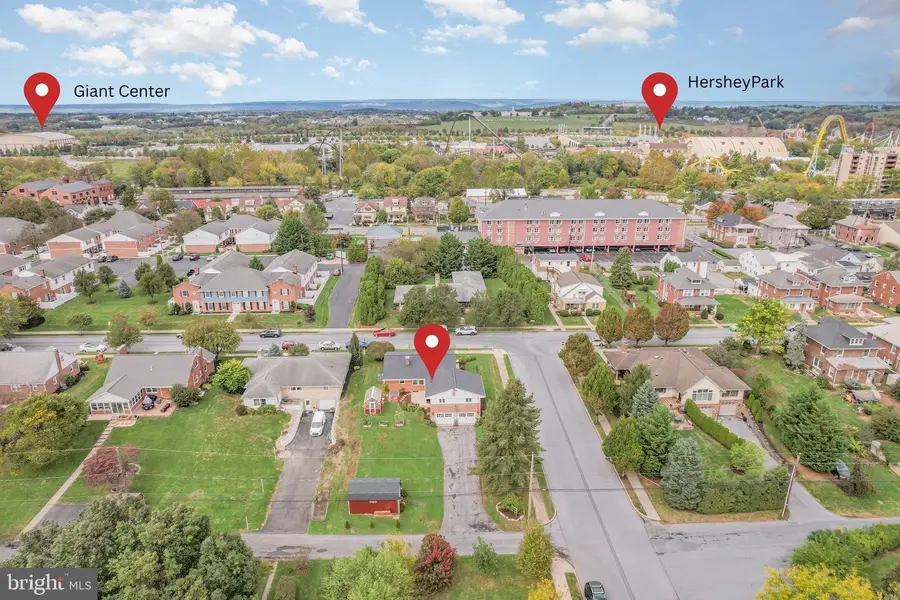 406 W Caracas Ave, Hershey, PA 17033 - Image #2