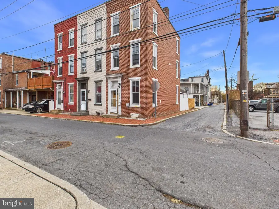 1212 Susquehanna St, Harrisburg, PA 17102 - Image #2