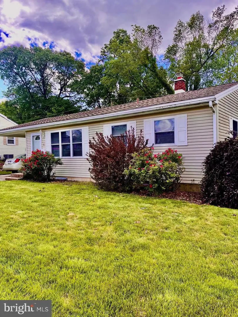 4 Greenwood Dr, Middletown, PA 17057 - Image #2