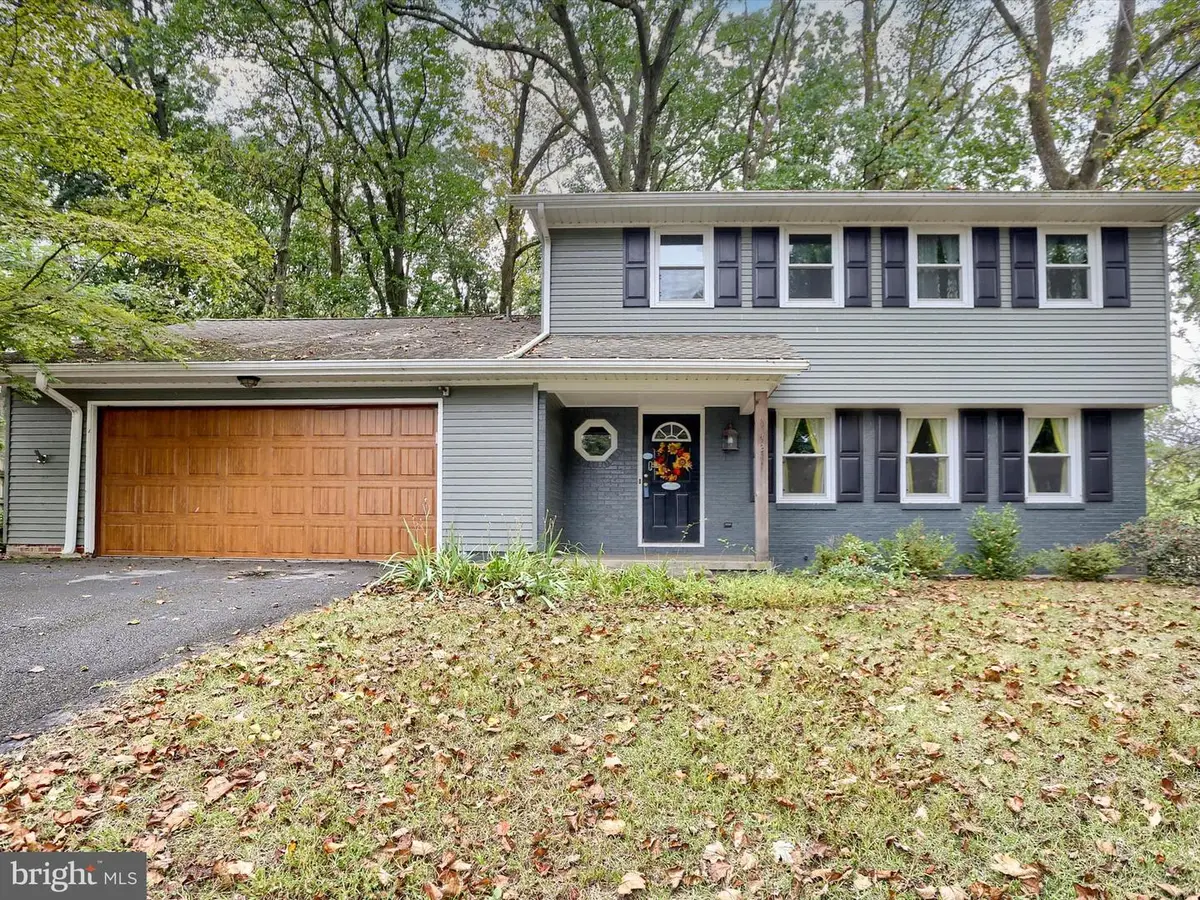 1421 Jill Dr, Hummelstown, PA 17036 - Image #1