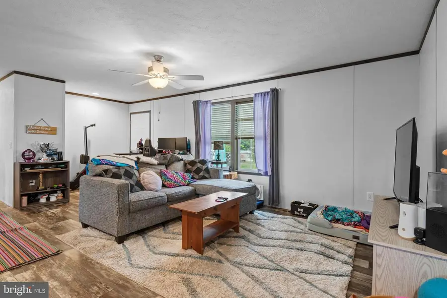 155 Joan St, Elizabethtown, PA 17022 - Image #3