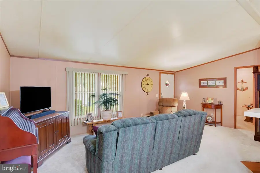 1 Rovak Dr, Middletown, PA 17057 - Image #2