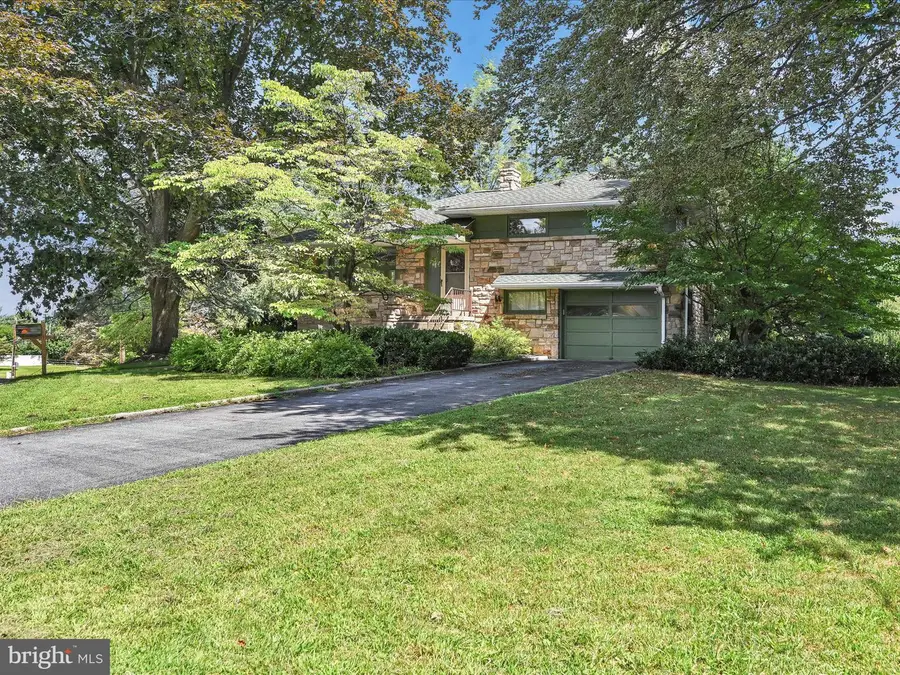 49 Sylvania Rd, Hershey, PA 17033 - Image #3