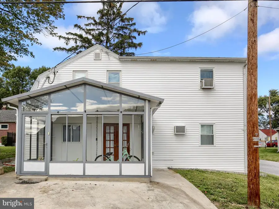 104 Paxton St, Highspire, PA 17034 - Image #2
