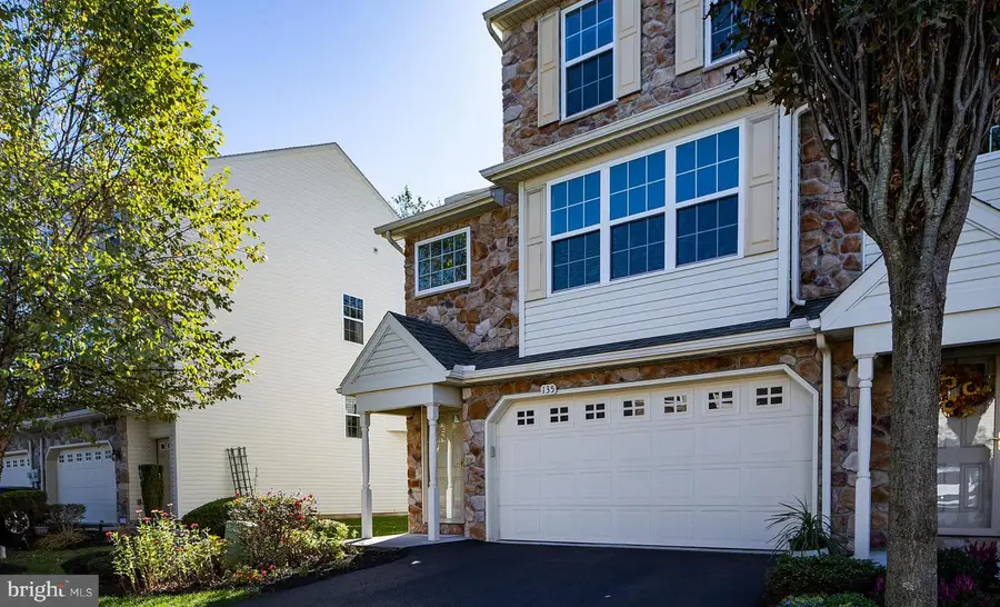 135 Mapleton Blvd, Harrisburg, PA 17112 - Image #3