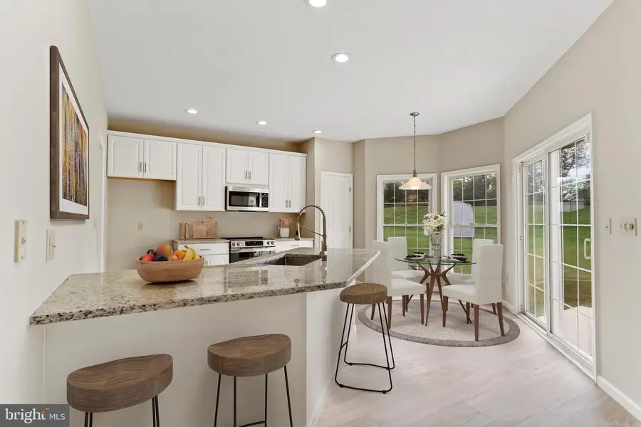 730 Harvest Dr, Harrisburg, PA 17111 - Image #2