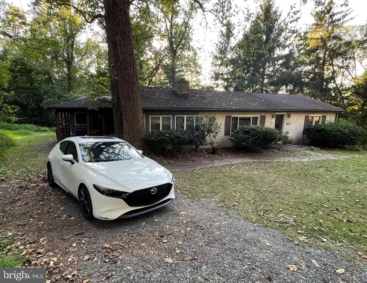 1412 Kaylor Rd, Hummelstown, PA 17036 - Image #1