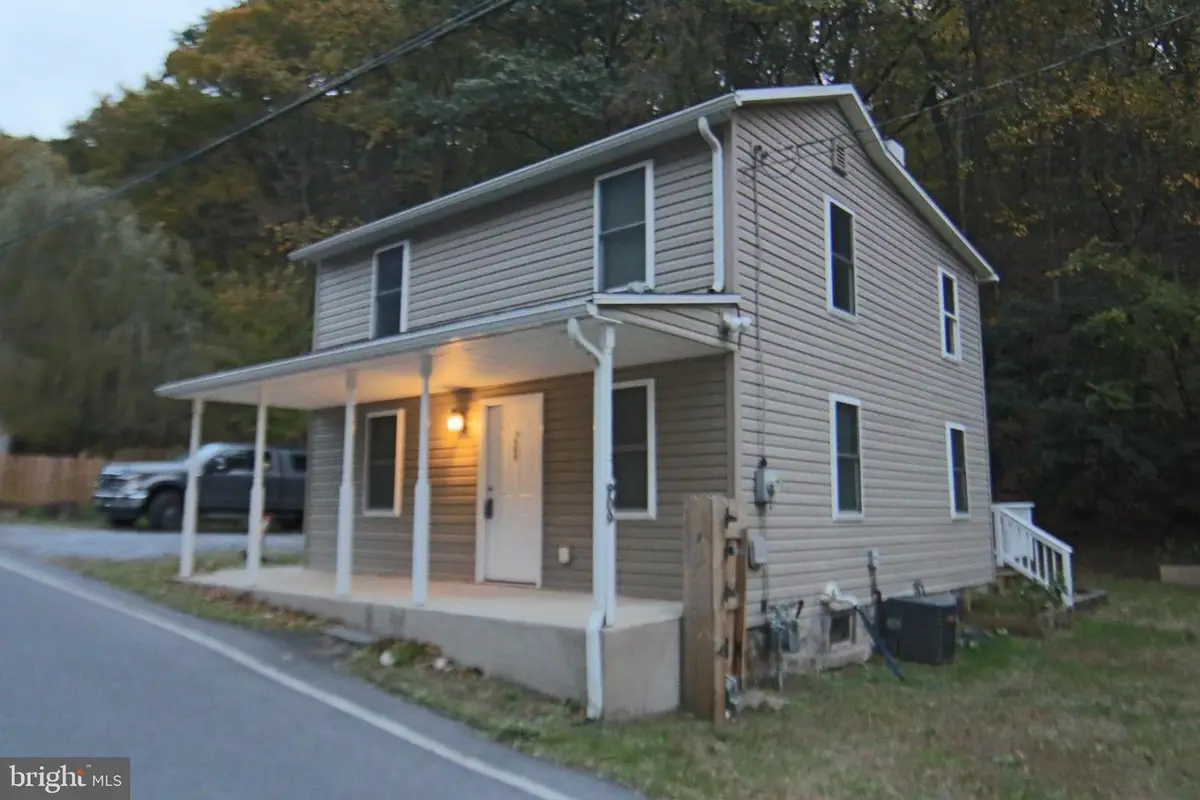 909 Roberts Valley Rd, Harrisburg, PA 17110 - Image #1