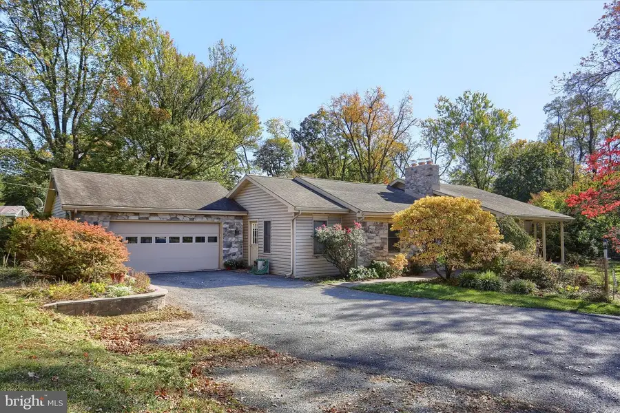 211 Frederick St, Highspire, PA 17034 - Image #2