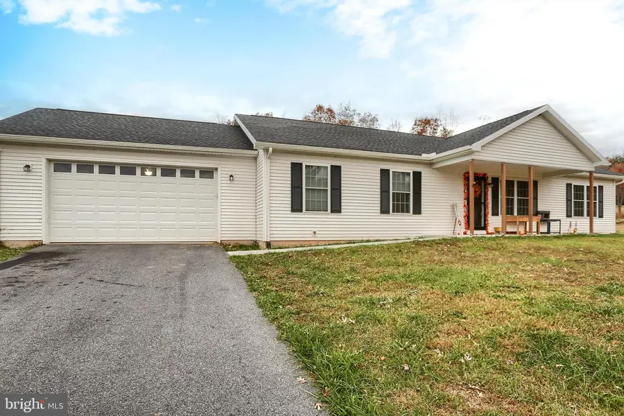 405 Small Valley Rd, Halifax, PA 17032 - Image #2