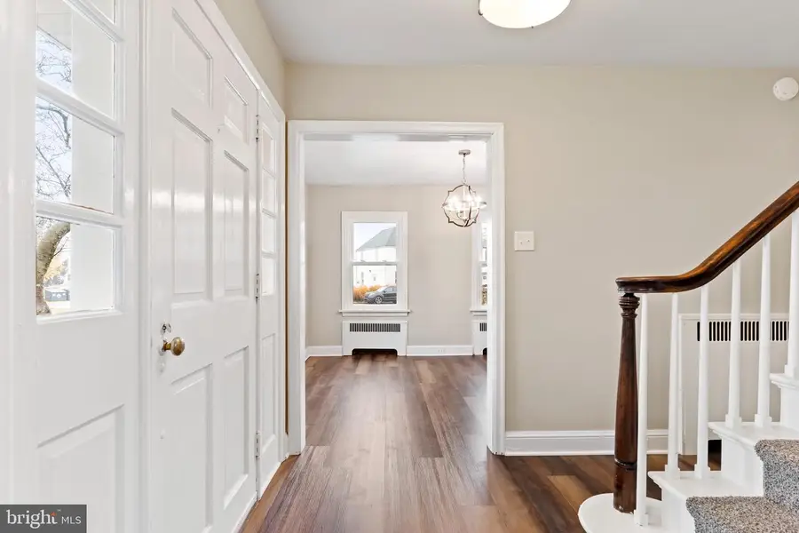 3102 Schoolhouse Ln, Harrisburg, PA 17109 - Image #3