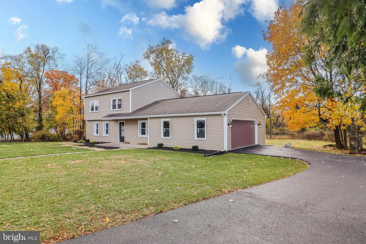 2198 Gale Dr, Harrisburg, PA 17110 - Image #1