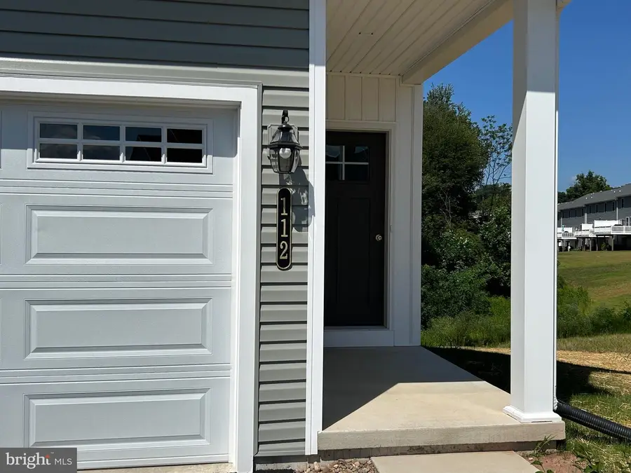 134 Magnolia Dr, Middletown, PA 17057 - Image #2