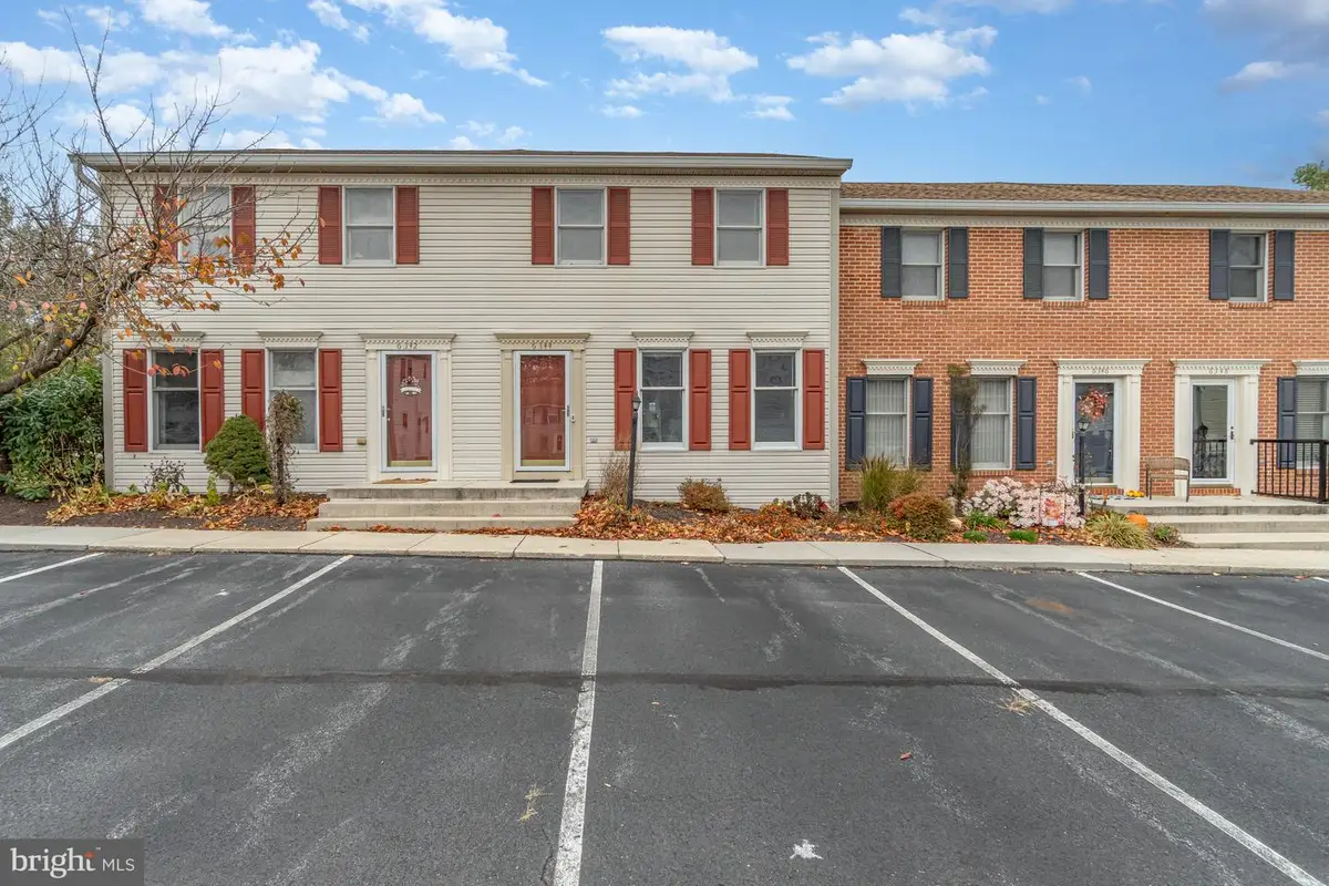 6344 Darlington Dr, Harrisburg, PA 17112 - Image #1