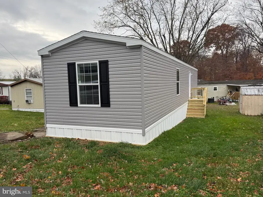 140 Deann Ln, Grantville, PA 17028 - Image #2