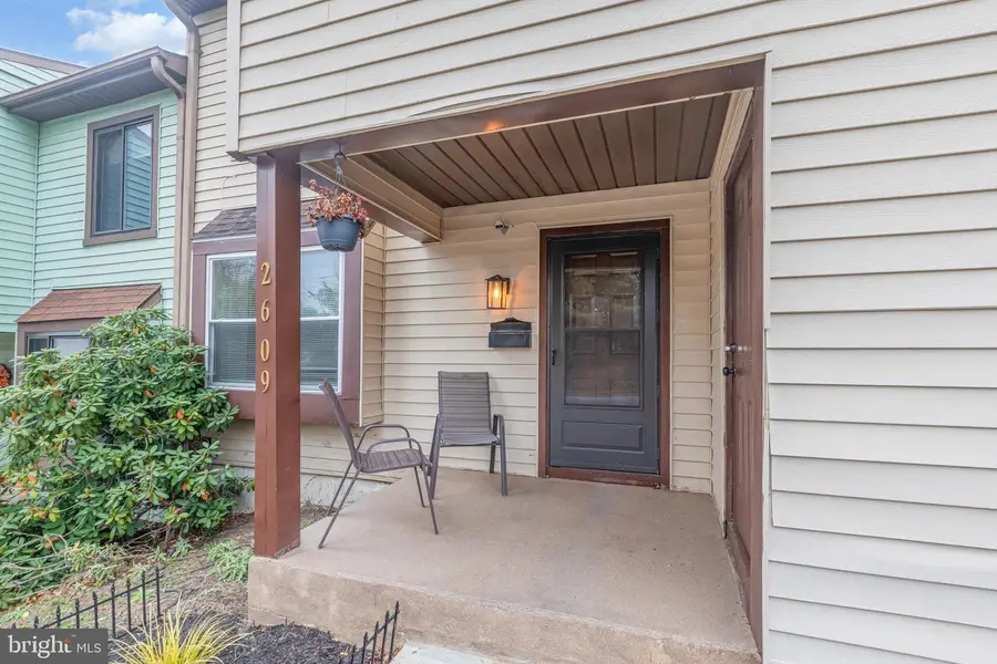 2609 Cranberry Cir, Harrisburg, PA 17110 - Image #3