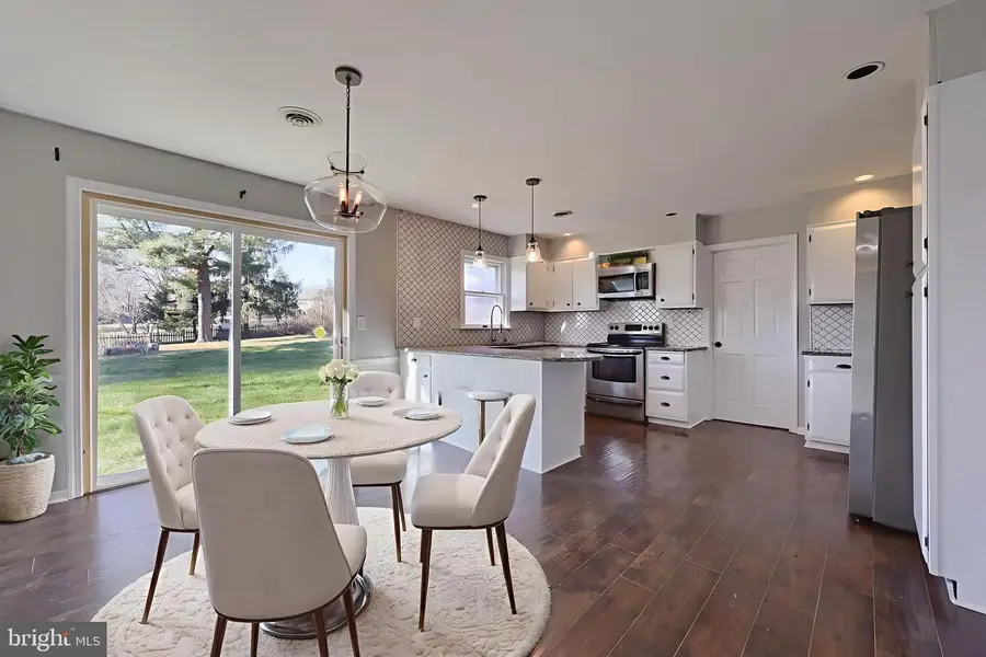 21 Bittersweet Dr, Hershey, PA 17033 - Image #3