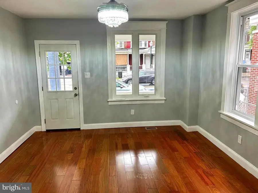 2712 N 6th St, Harrisburg, PA 17110 - #2