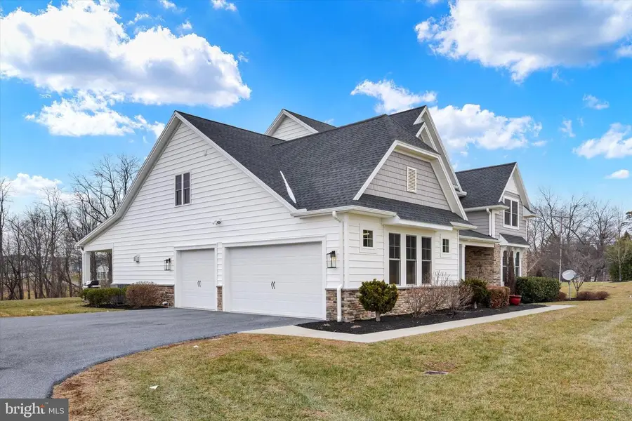 7186 Sterling Rd, Harrisburg, PA 17112 - Image #2