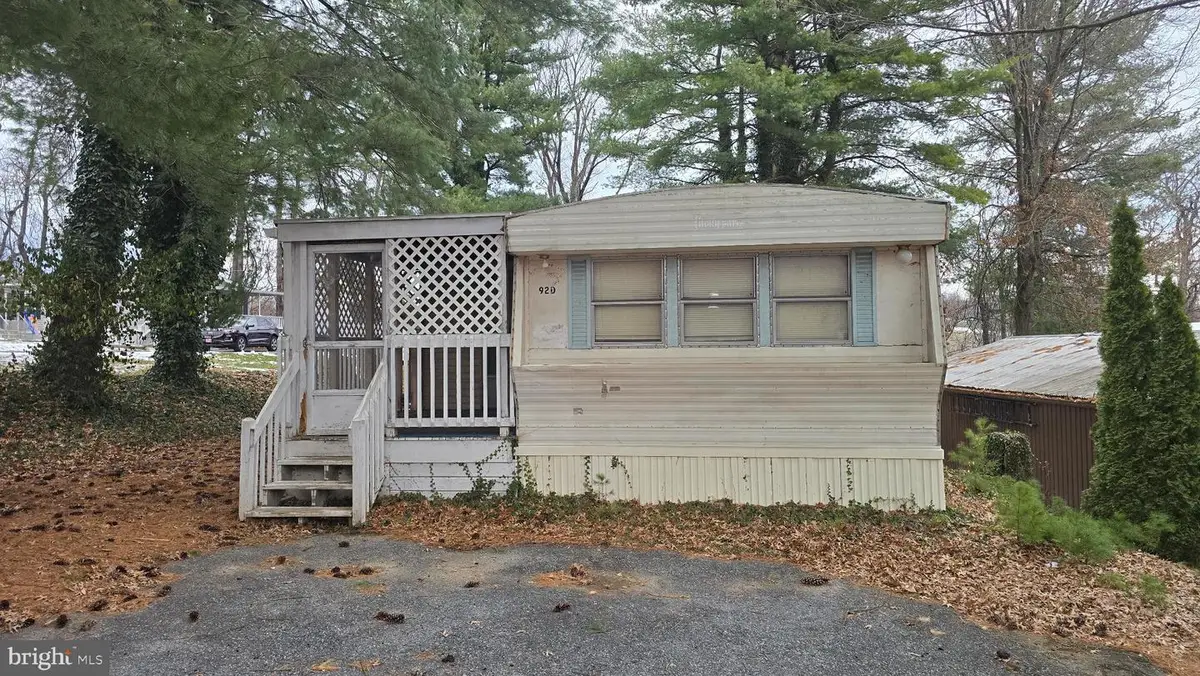 92 Mic Nan Dr, Middletown, PA 17057 - Image #1