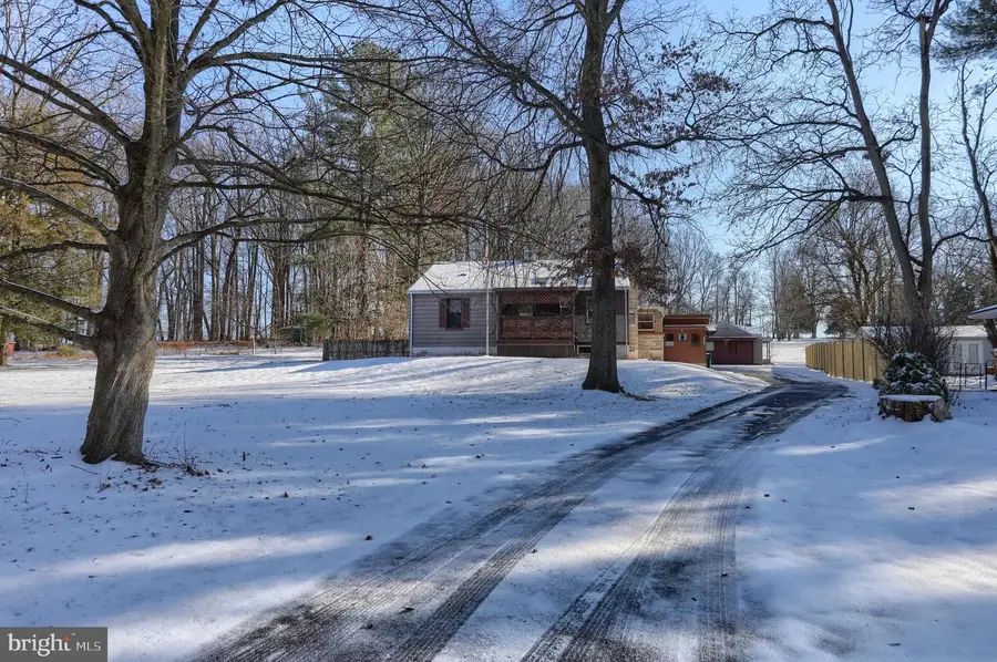 1415 Shopes Church Rd, Hummelstown, PA 17036 - Image #2