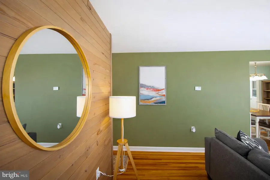 416 N Duke St, Hummelstown, PA 17036 - Image #2