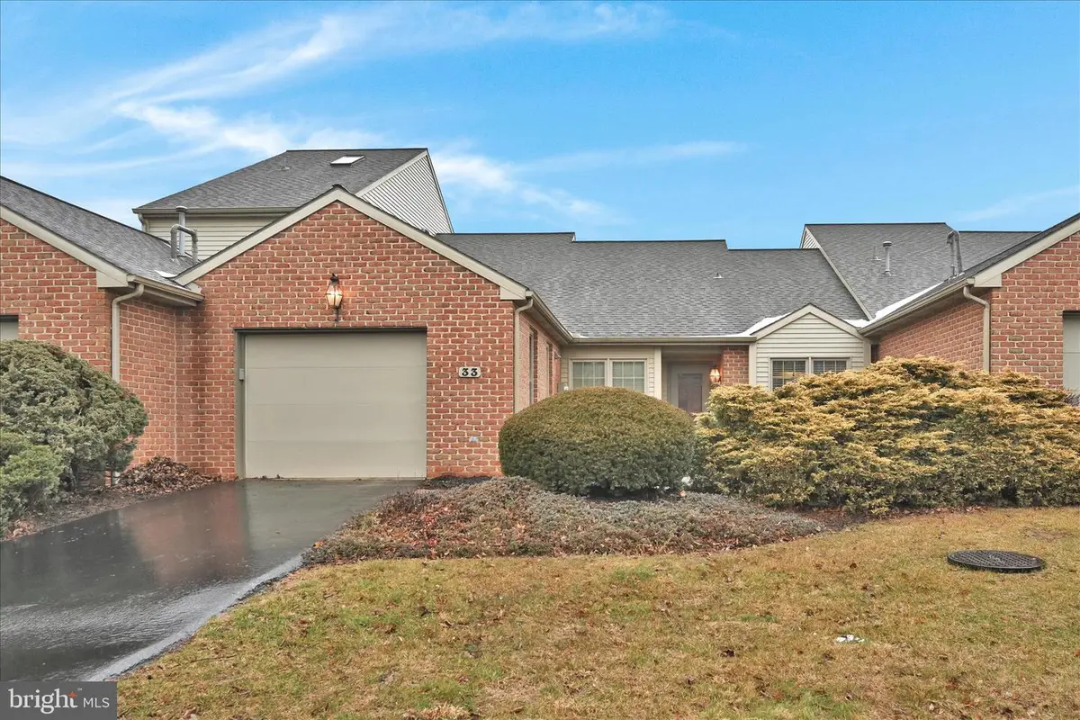 33 Leearden Rd, Hershey, PA 17033 - Image #1