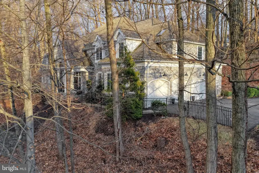 624 Carrington Ct, Hummelstown, PA 17036 - Image #2