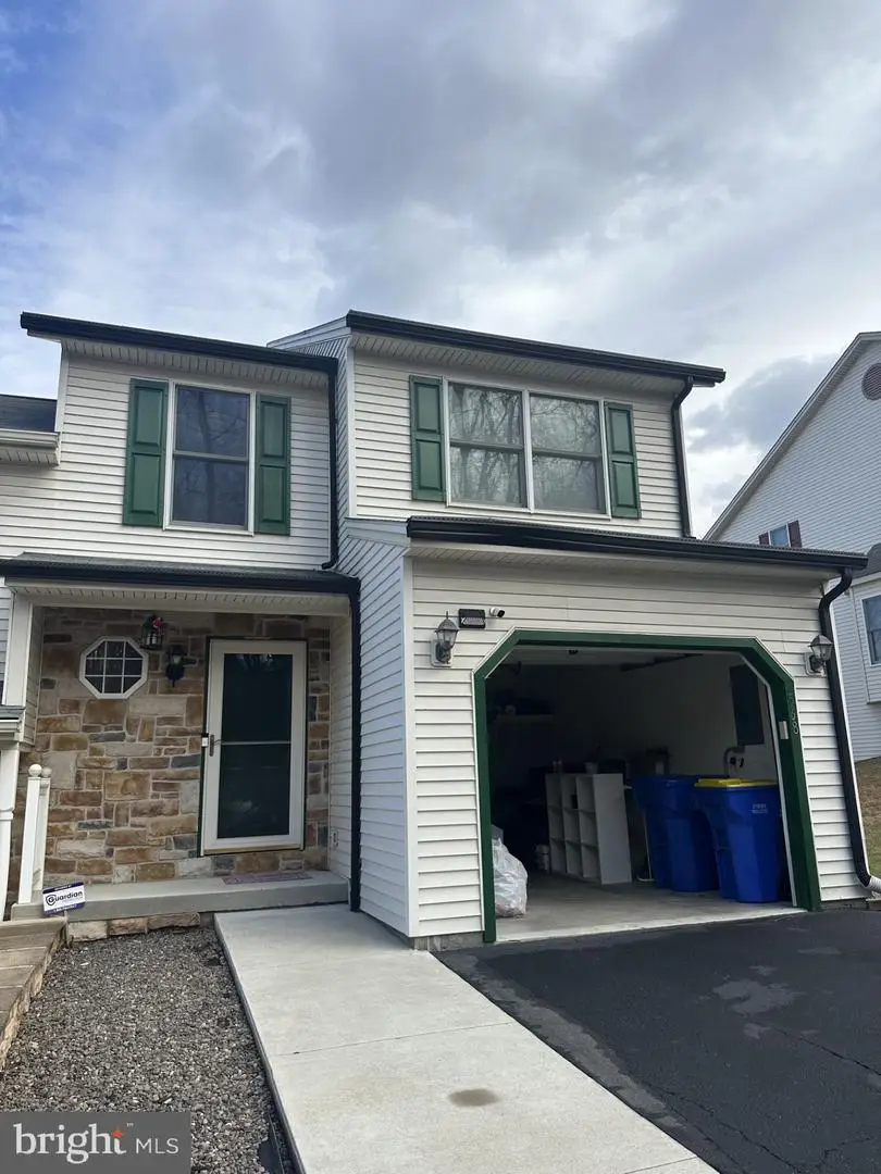 568 Kelker St, Oberlin, PA 17113 - Image #1