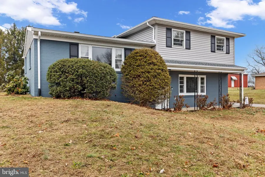 7040 Terrann Dr, Harrisburg, PA 17112 - #2