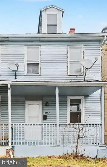 369-1/2 S 2nd St, STEELTON, PA 17113