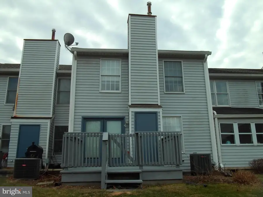 4294 Wimbledon Dr, Harrisburg, PA 17112 - Image #3