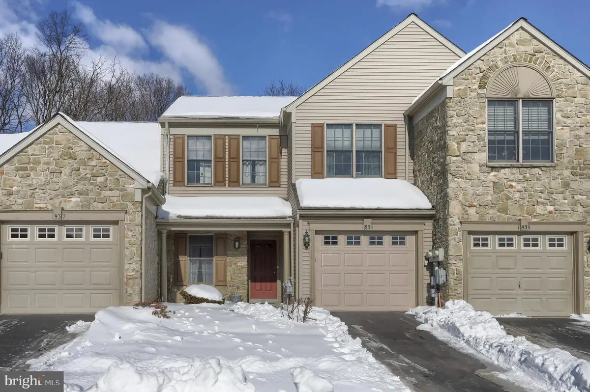 1935 Limestone Dr, Hummelstown, PA 17036 - #1