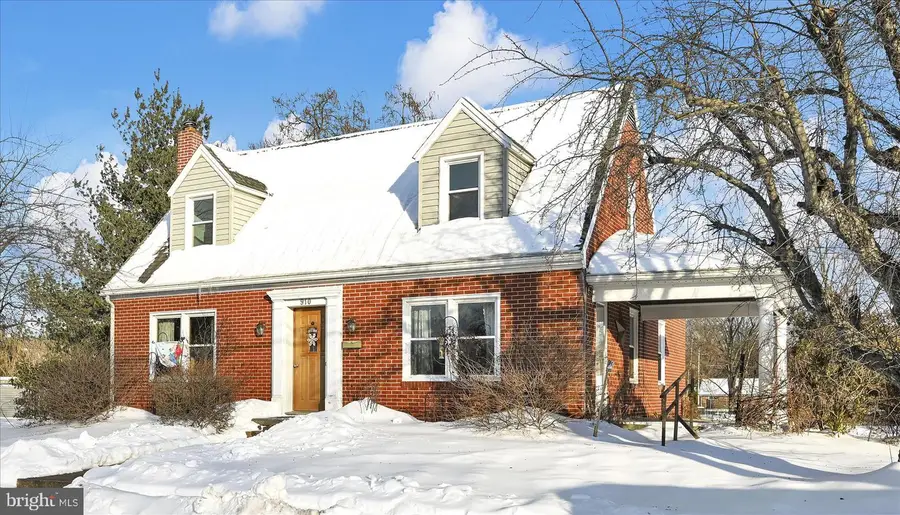 910 Deatrich Ave, Middletown, PA 17057 - #3