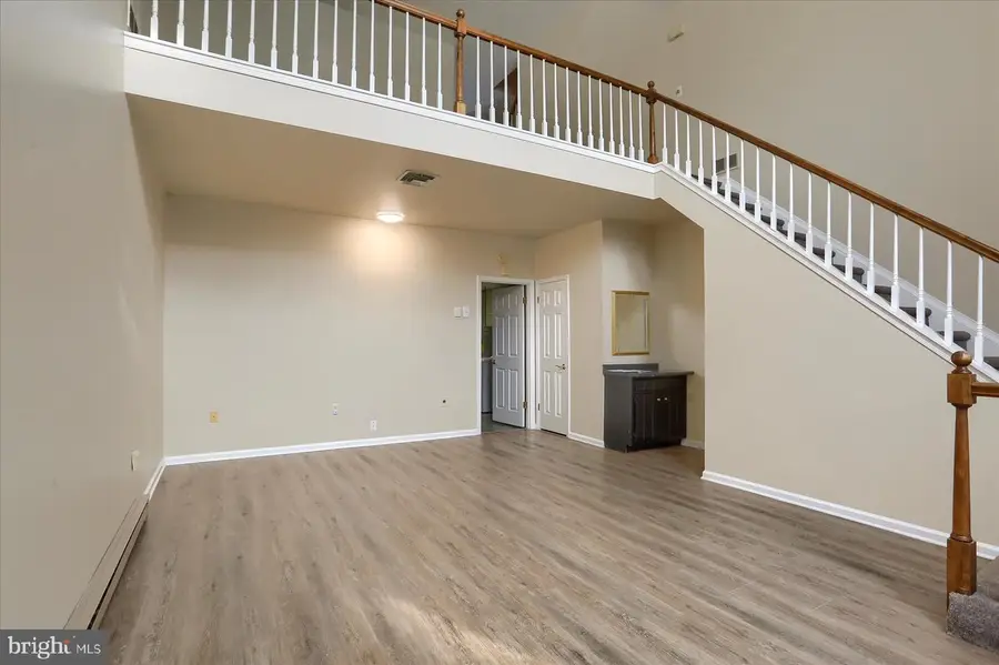 85 Fairfax Vlg, Harrisburg, PA 17112 - Image #3