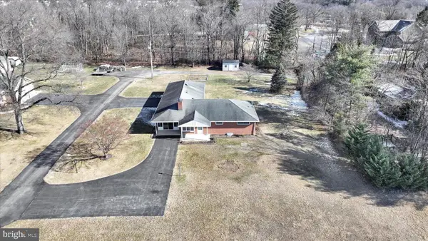 2395 Patton Rd, HARRISBURG, PA 17112