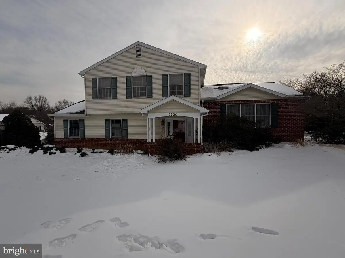2530 Blarney Dr, Harrisburg, PA 17112 - #1