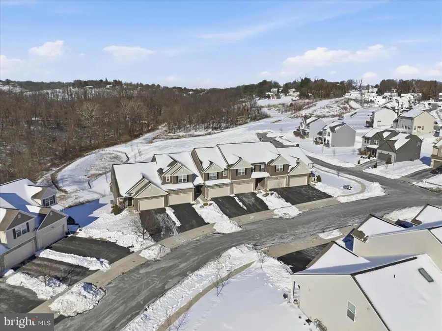 859 Anthony Dr, Harrisburg, PA 17111 - Image #3