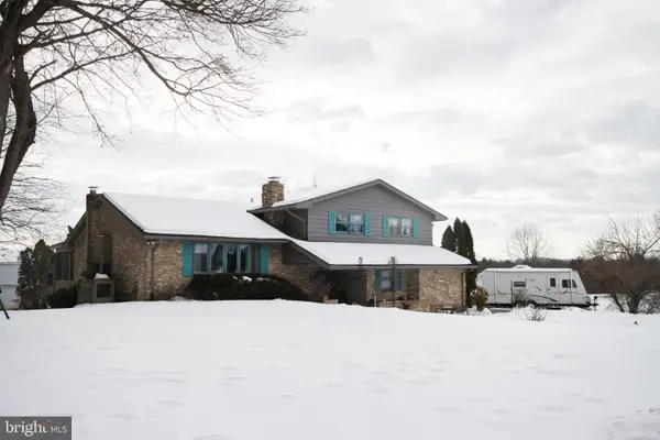 128 Circle Dr, HARRISBURG, PA 17112