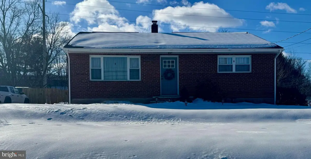 34 Carolyn St, Harrisburg, PA 17112 - Image #1