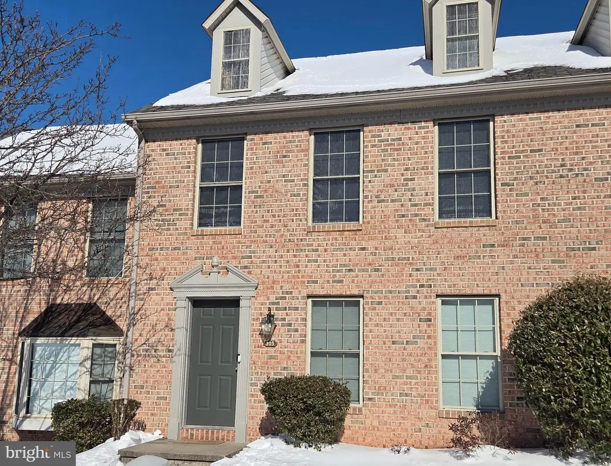 305 Saddle Ridge Ct, Harrisburg, PA 17110 - Image #1